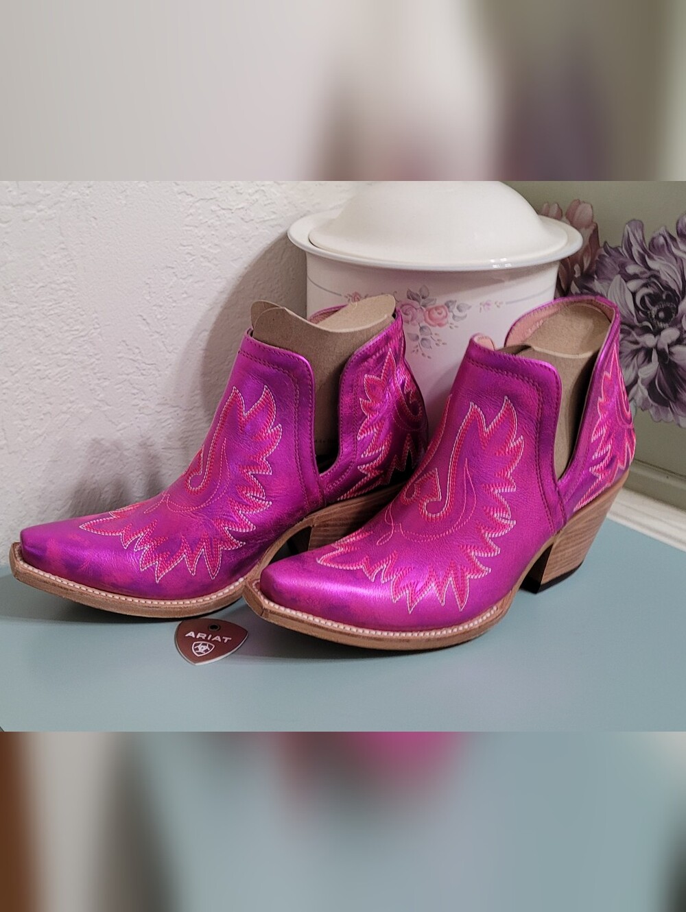 Ariat Dixon Booties - Picture 4 of 8